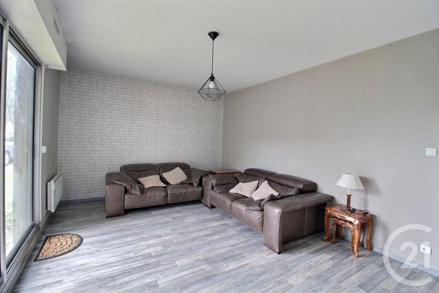 Appartement F3 à louer - 3 pièces - 62.9 m2 - MERIGNAC - 33 - AQUITAINE - Century 21 A.C.O.